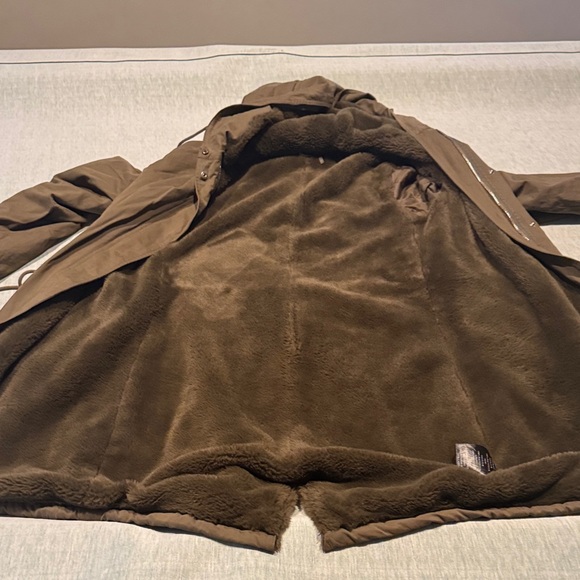 Love Token Utility Jacket - Olive - Picture 9 of 14